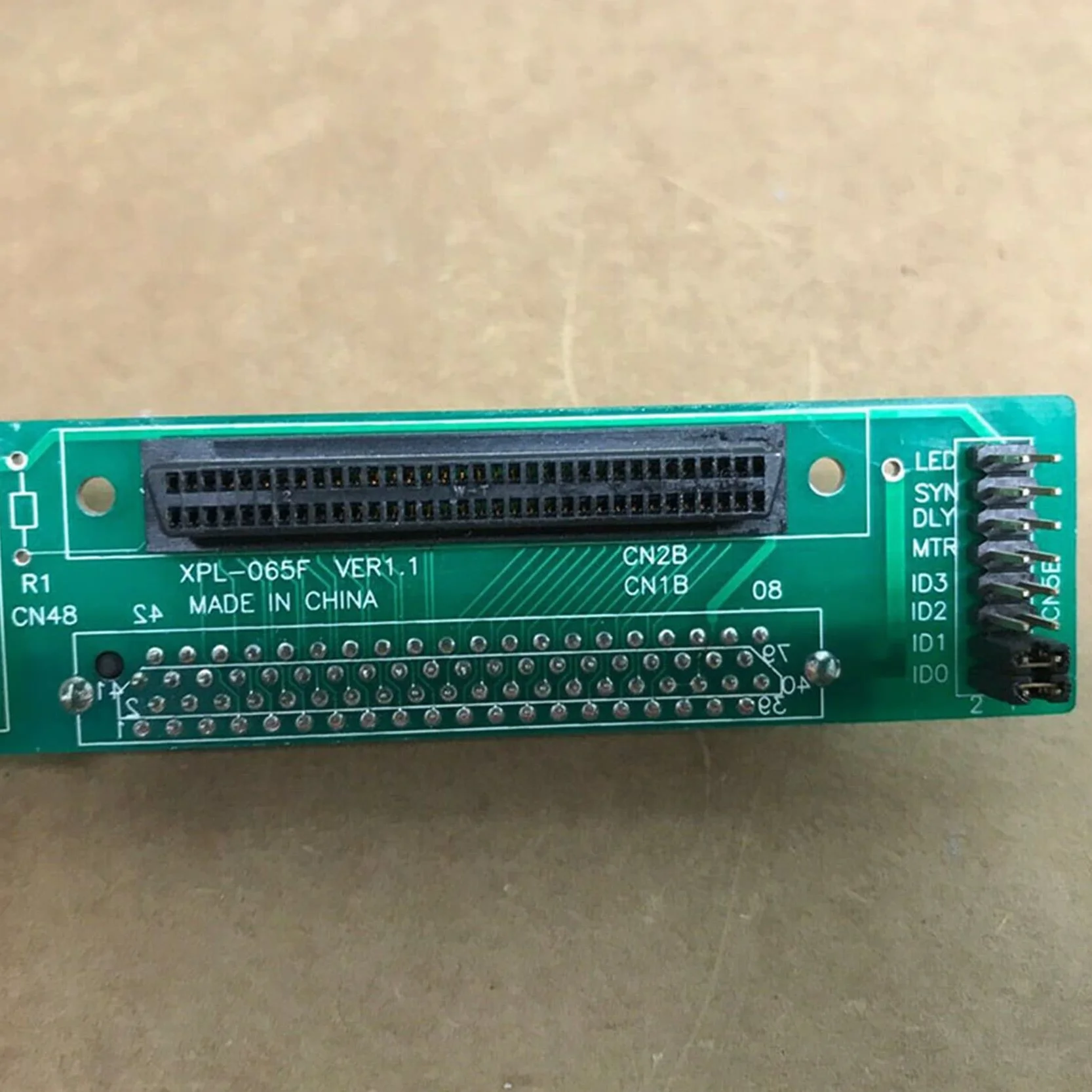 2 adaptateurs SCSI 80 broches vers 68 broches femelles Ultra SCSI II/III LVD-SE