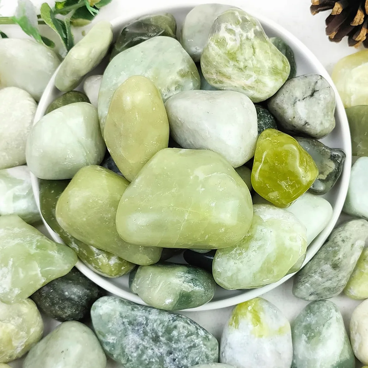 YISZM Pierres de rivière en jade de 9 kg pour aménagement paysager, galets naturels de 5 à 7,6 cm pour plantes d'intérieur, pierres décoratives polies pour remplissage de vase, aquariums, jardin