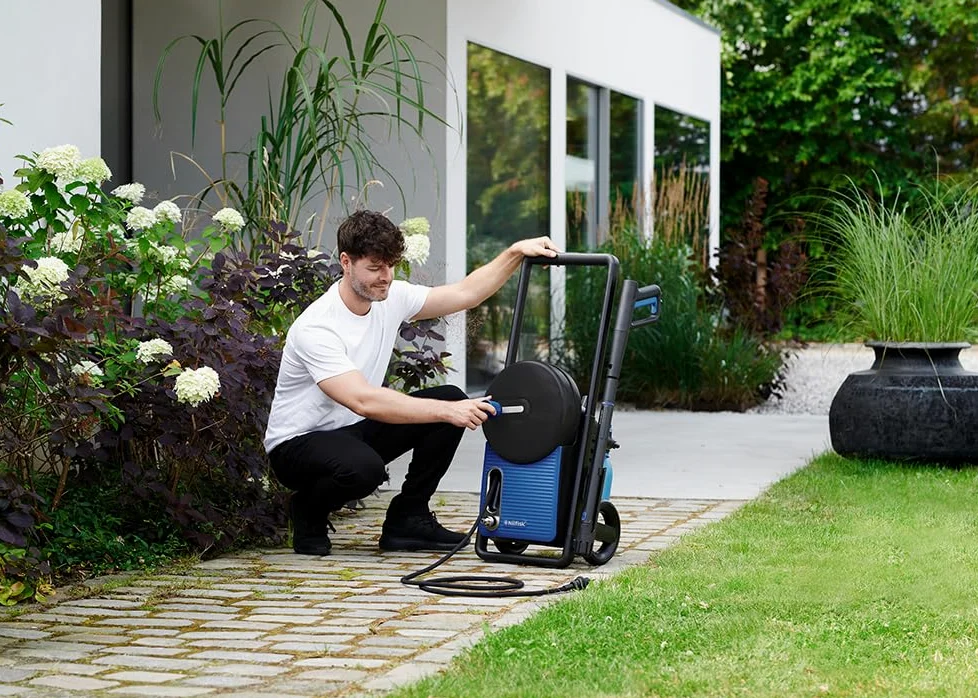 Nilfisk Excellent 180 Nettoyeur Haute Pression avec Smart Assistant - Nettoyeur Haute Performance pour Le Jardin, la Terrasse et Voitures (2800 W) 128471416