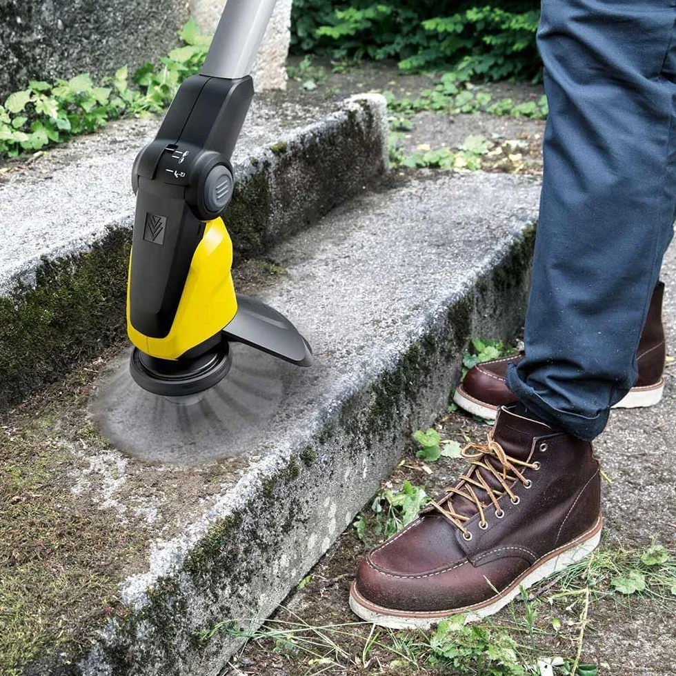 Kärcher 18 V Désherbeur sans Fil WRE 18-55, Brosse en Nylon avec 2 800 tr/min, Tête de Nettoyage orientable, Manche Télescopique, fonctionne avec la Batterie rechargeable Kärcher 18 V, non incluse