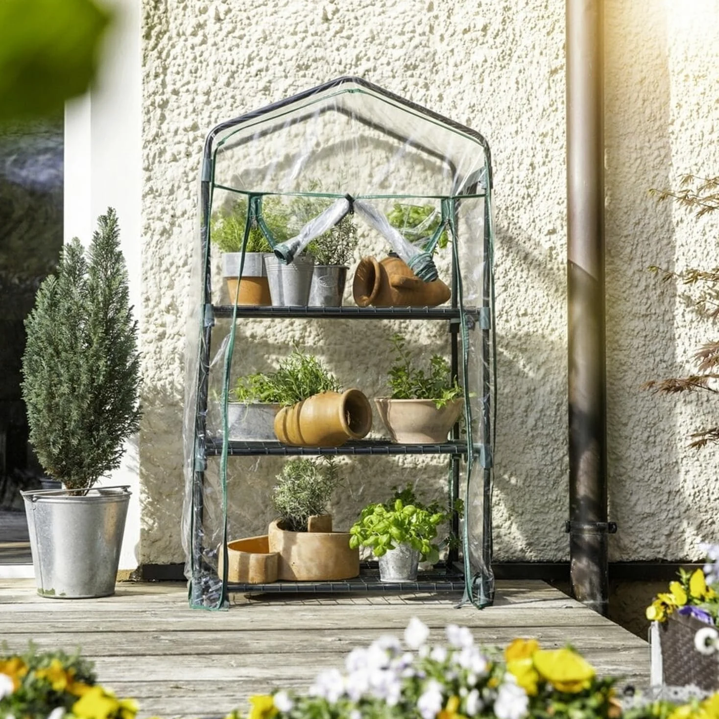 Avilia Serre Portable 3 étages avec Couvercle en PVC Amovible 70 x 47 x 126 cm – Idéal pour Jardin et Balcon : Mini Serre Verticale pour Plantes, Montage Facile, Protection optimale hivernale