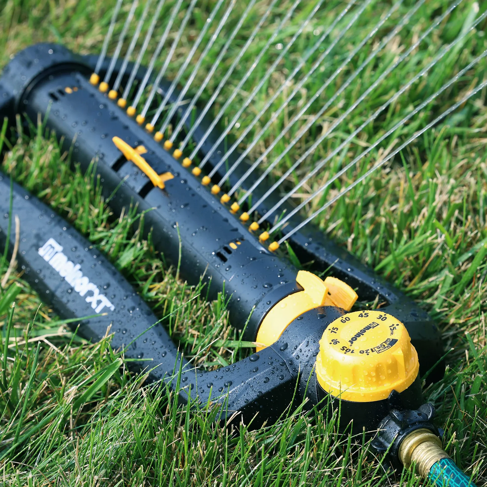 Melnor 65133AMZ Turbo Oscillant W/Minuteur Ensemble d'arrosage, Noir, Jaune