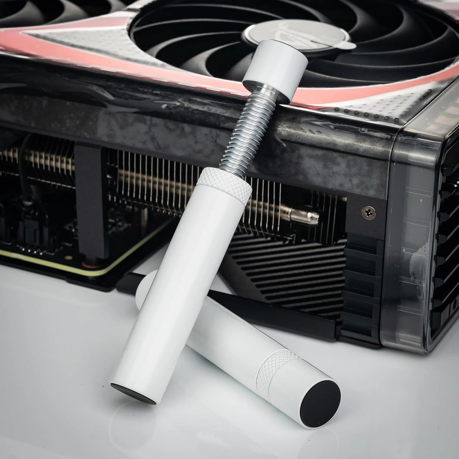 Support Carte Graphique GPU Aluminium Blanc L(74mm-120mm)