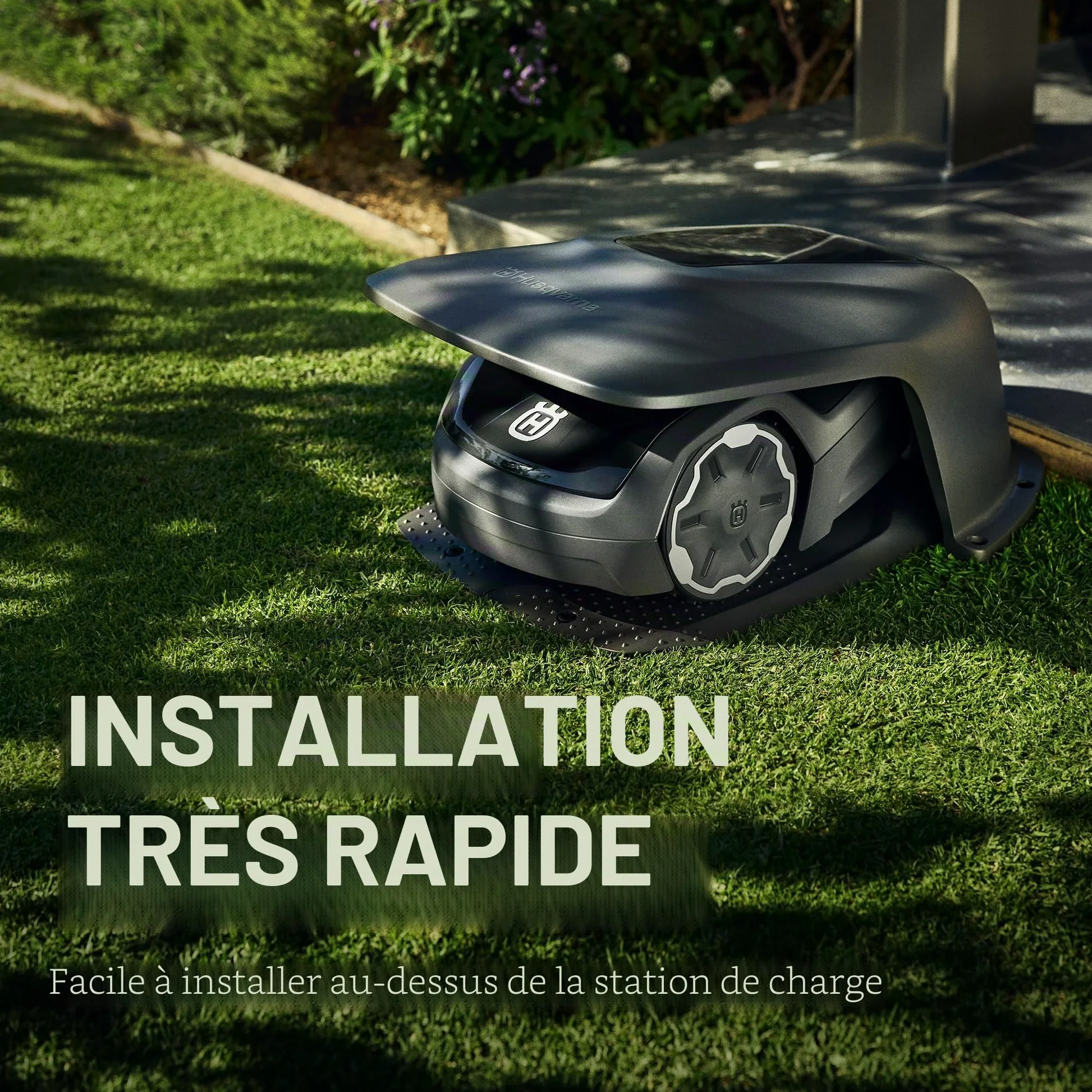 Husqvarna Garage Robot Tondeuse pour Aspire R4 | Protection idéale contre le soleil et la pluie, toiture