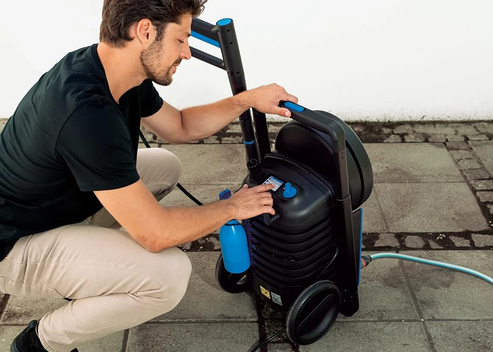 Nilfisk Excellent 180 Nettoyeur Haute Pression avec Smart Assistant - Nettoyeur Haute Performance pour Le Jardin, la Terrasse et Voitures (2800 W) 128471416