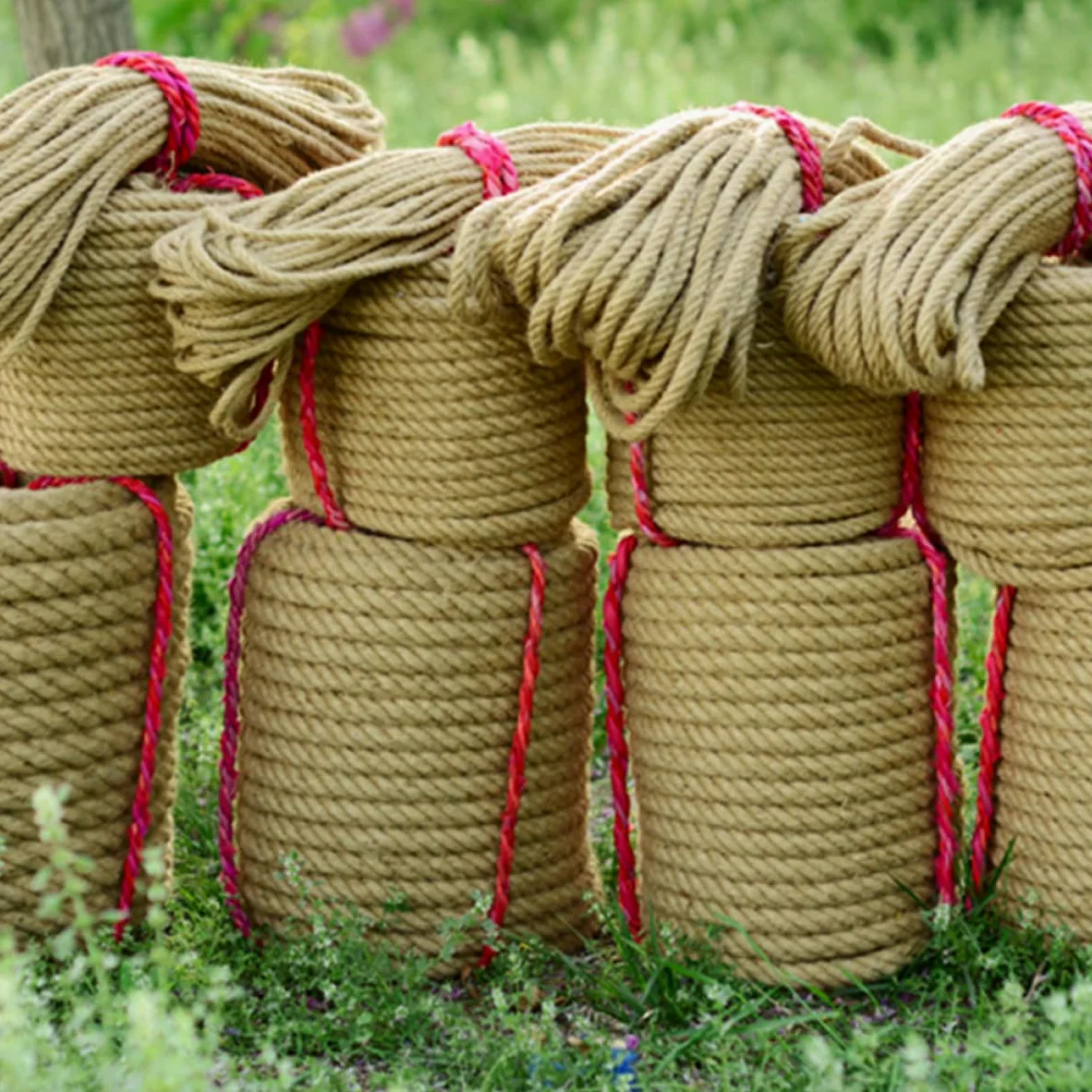 Mikikit Corde De Jute Épaisse Naturelle De 30 M Diamètre 8 Mm Solide pour Lartisanat Lemballage De Noël La Fleuristerie Et Le Regroupement