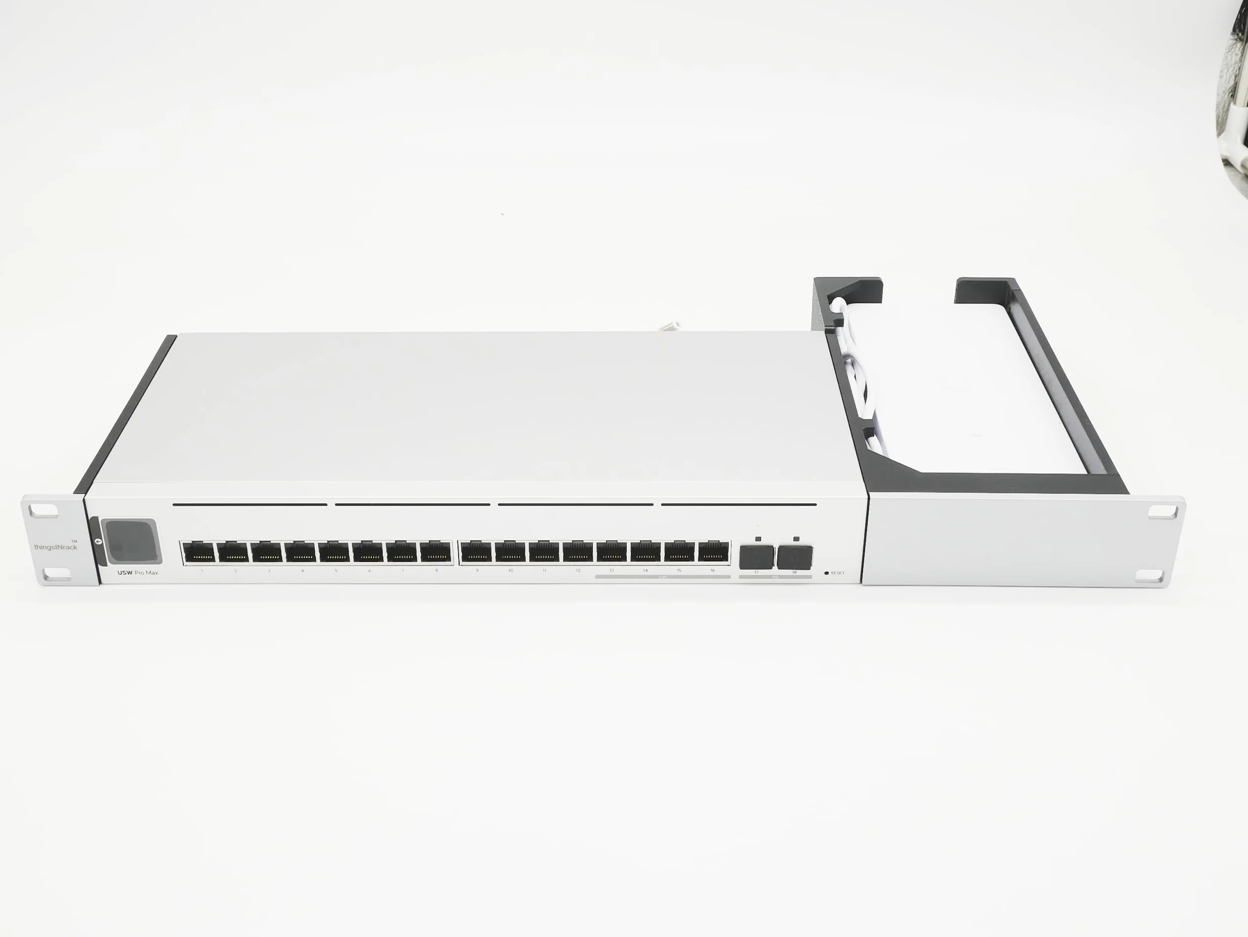 Ubiquiti Rack Mount USW-PRO-MAX-16 19inch 1U Injection Molded Front Panel Silvergrey