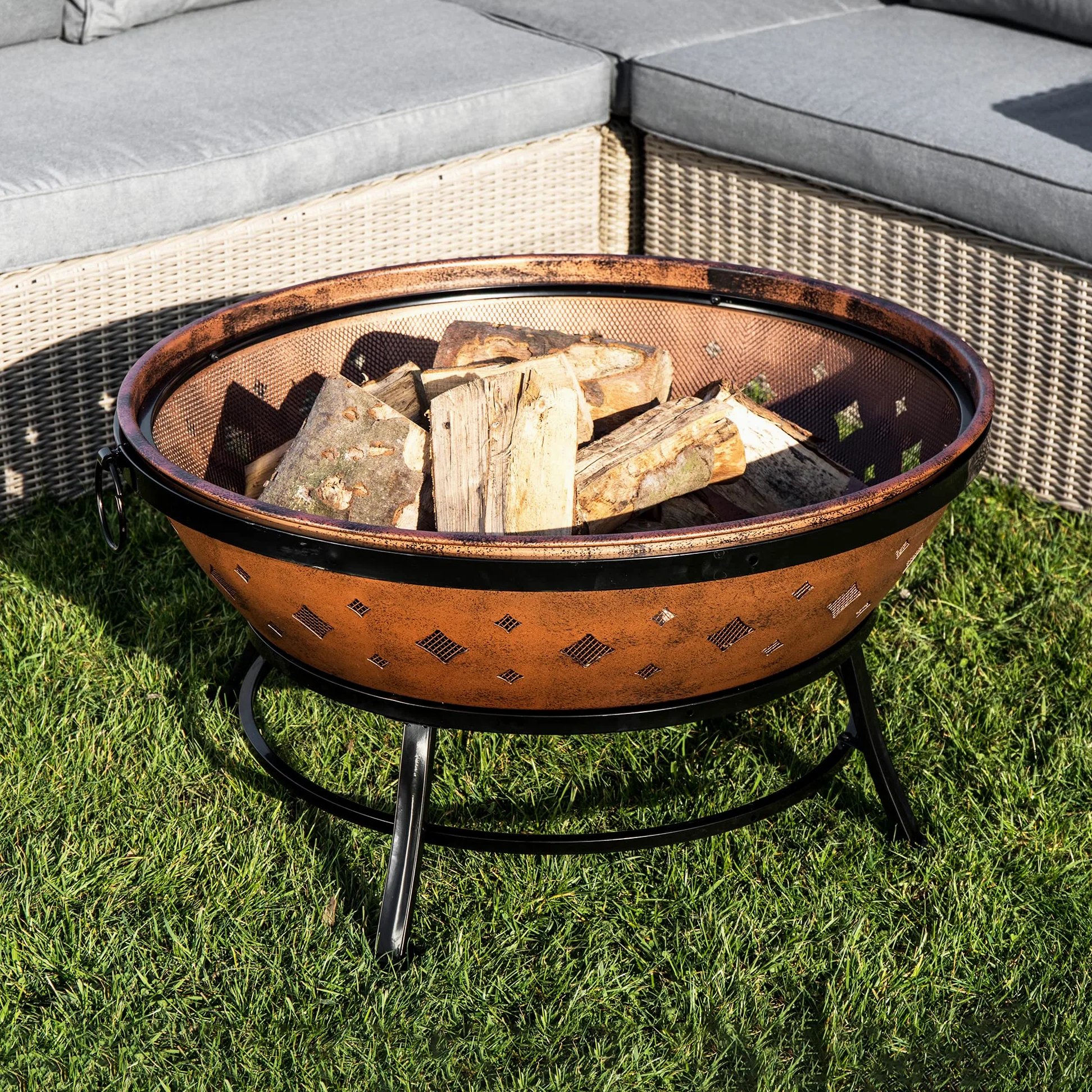 Braséro de Jardin à Bois Chauffage extérieur Acier Foyer Rond 89 cm Couvercle de Protection tisonnier cuivré Teamson Home FP35 | Foyer pour Extérieur