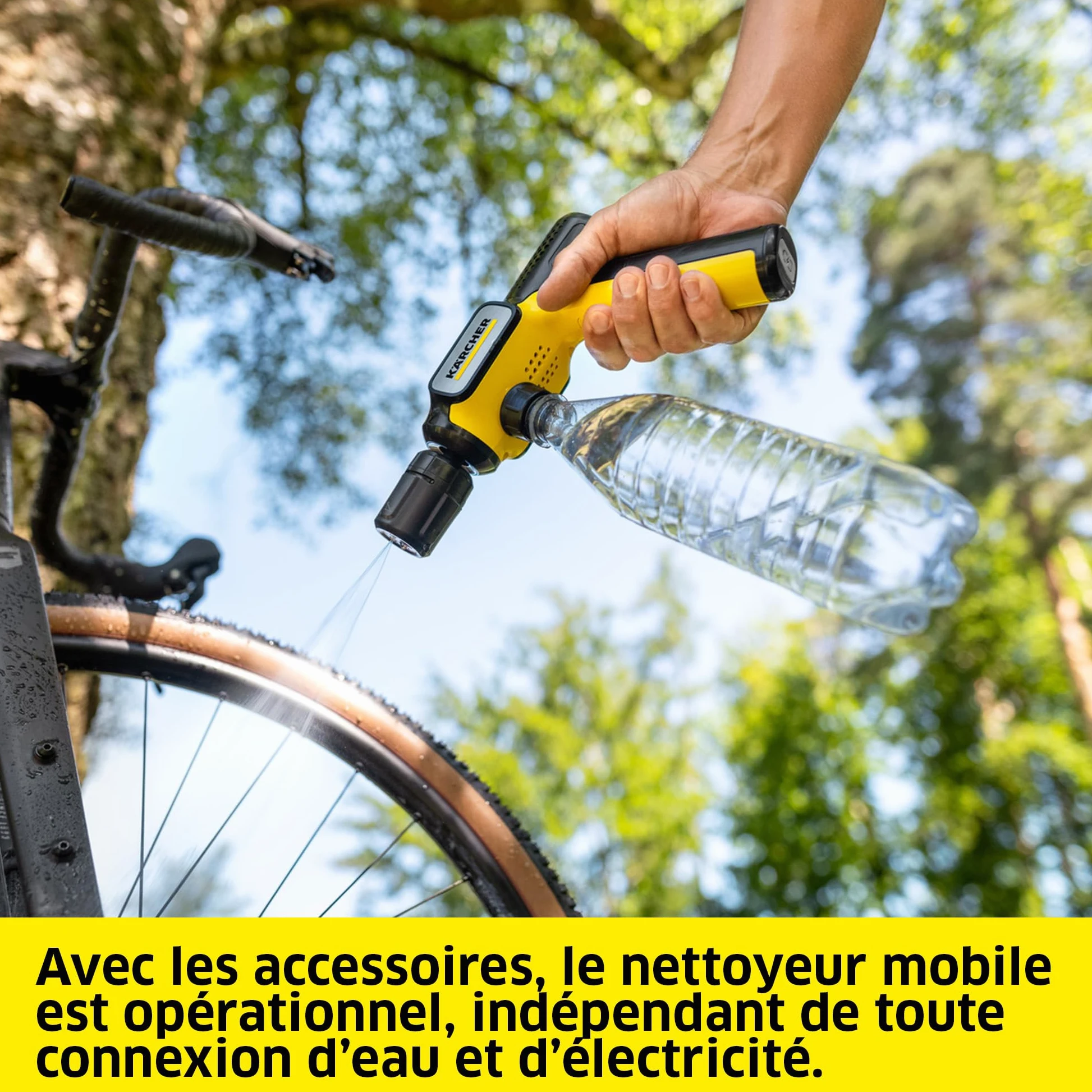 Le Nettoyeur Mobile à Pression OC Compact BA, Pression : 15 Bars, débit d'eau : 150 l/h, autonomie : jusqu'à 30 Min, Poids : 0,8 kg, Batterie Lithium-ION, buse Multi Jet 4 en 1.